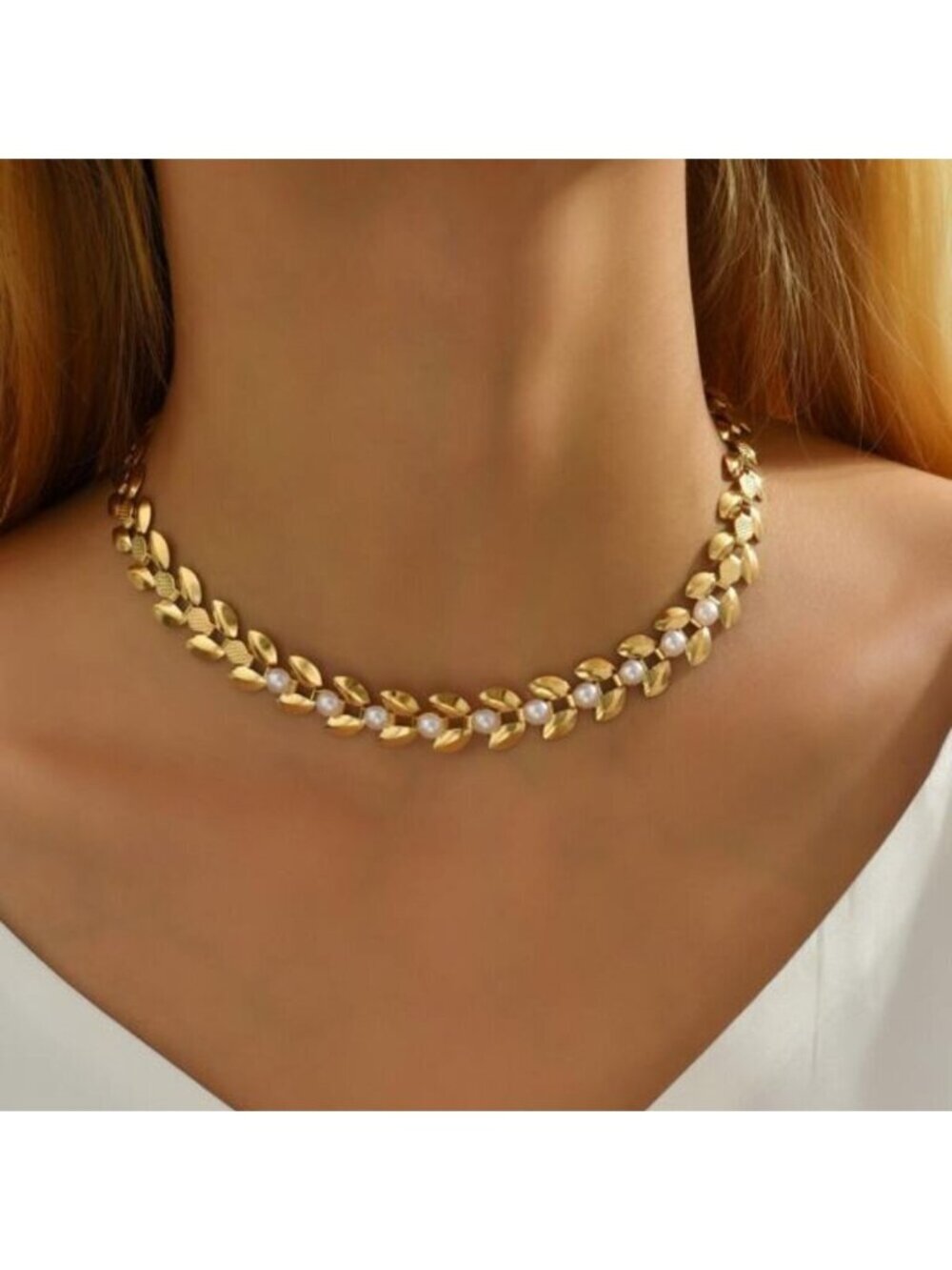 18K Gold Filled Laurel Leaf Pearl Necklace